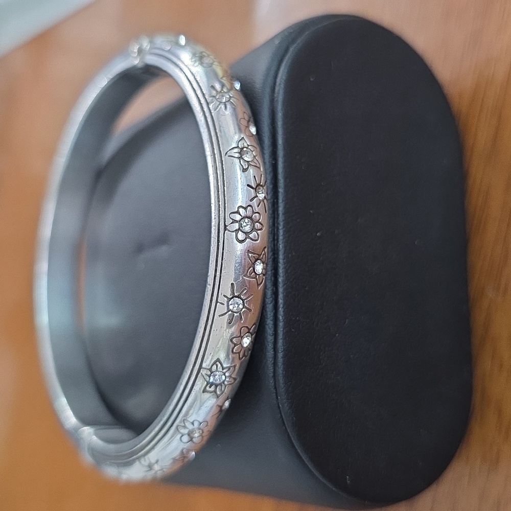 Brighton Retired Silver Tone Etched Crystal Hinged Bracelet (Read Description)